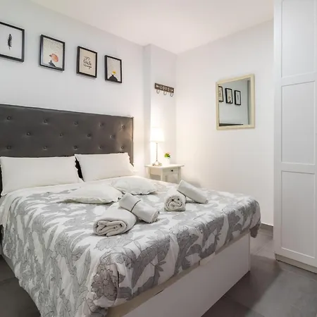 Live Palmas Morote Apartmán *